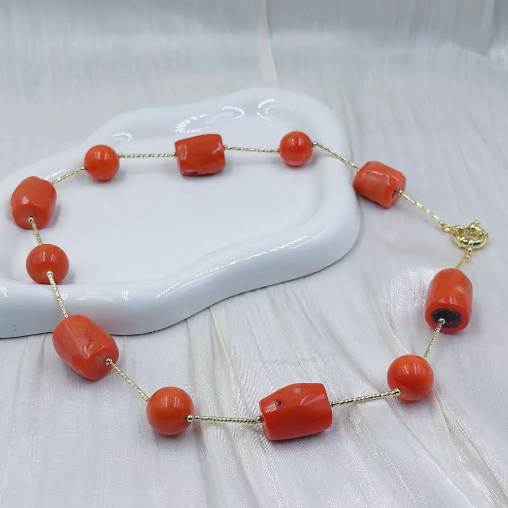 Colar Curto de Contas de Coral - Freshwater Line avaliação e preço