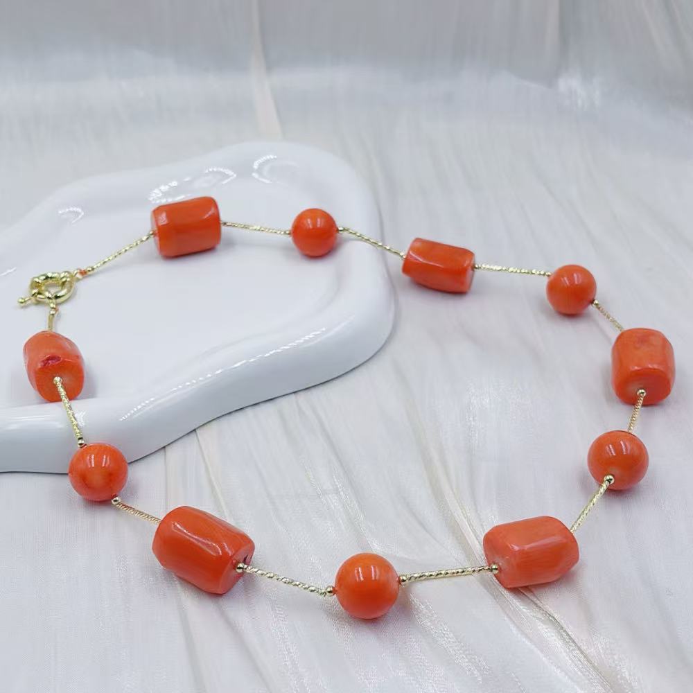 Colar Curto de Contas de Coral - Freshwater Line avaliação e preço